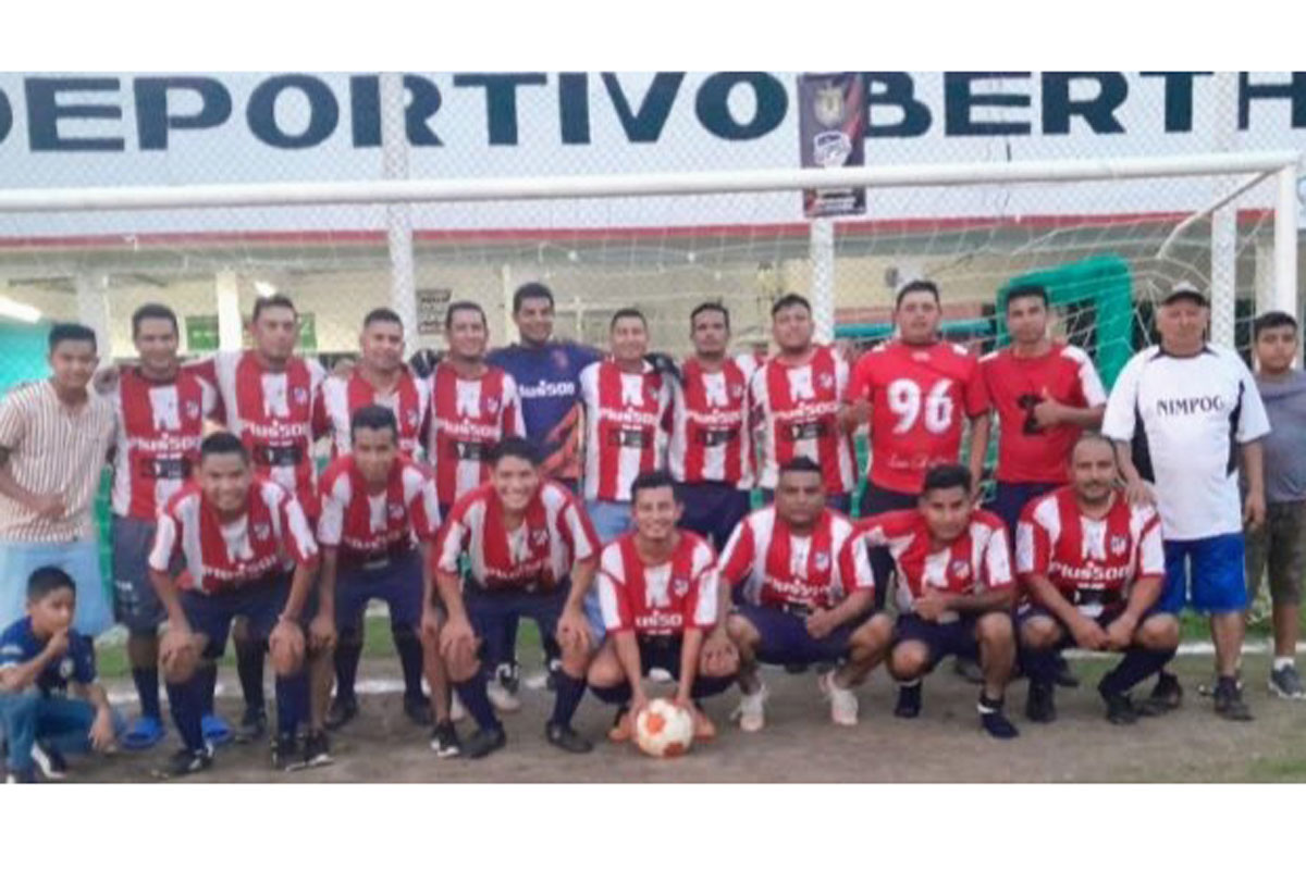 Sporting del Puerto vence a Antón Lizardo FC