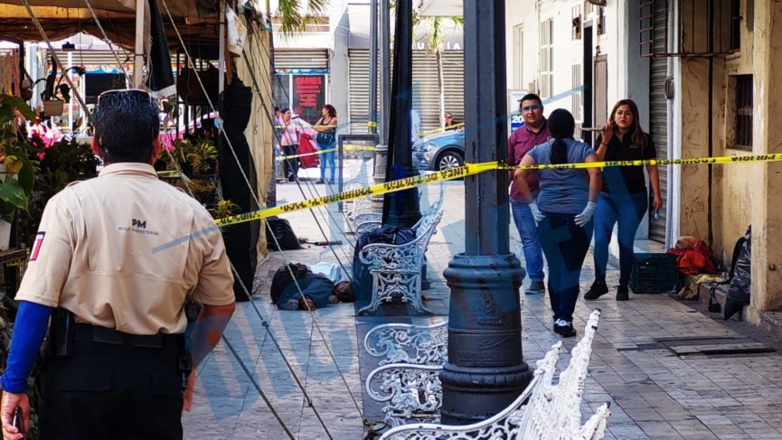 Fallece bolero en la vía pública en Veracruz
