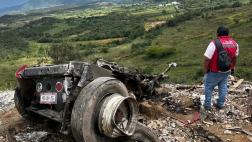 Dos fallecidos al traer tráiler a barranco en la autopista Orizaba-Puebla