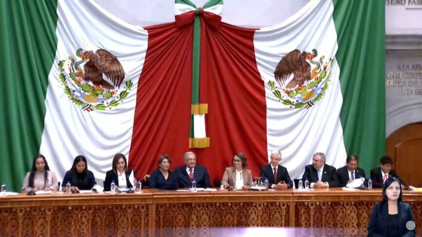 Delfina Gómez rinde protesta como la primera gobernadora del Edomex