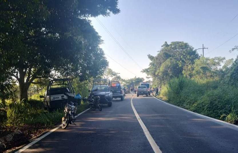 Tres muertos y cinco lesionados deja fuerte accidente en Las Choapas 