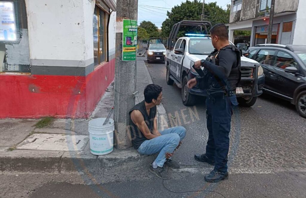Vecinos detienen a presunto ladrón de casas en Los Volcanes