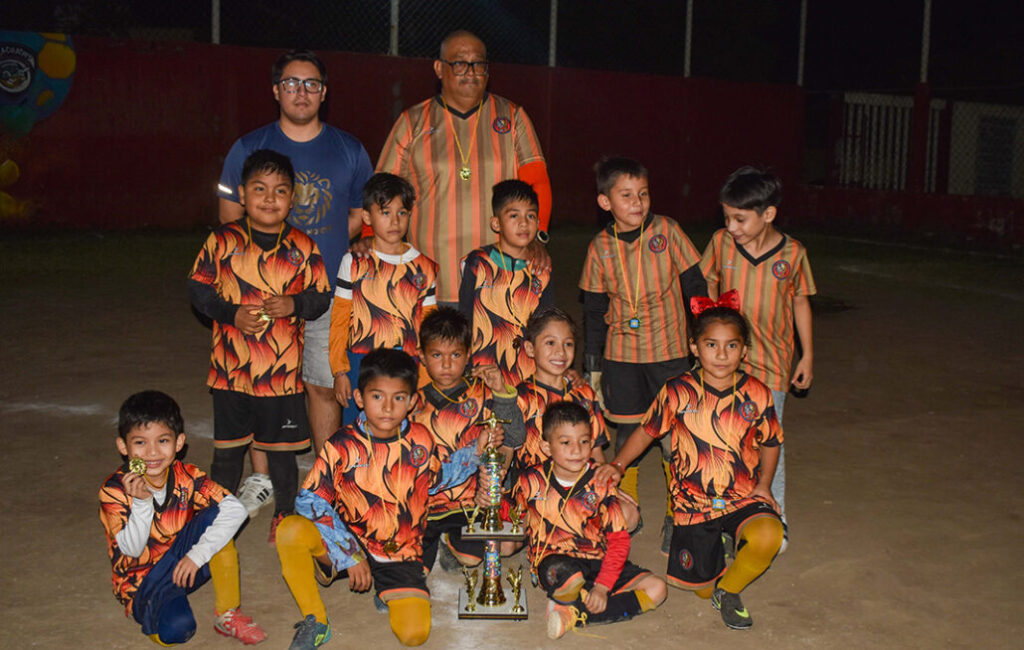 Tlacuaches Veracruz y Leones Norte, son campeones de Copa