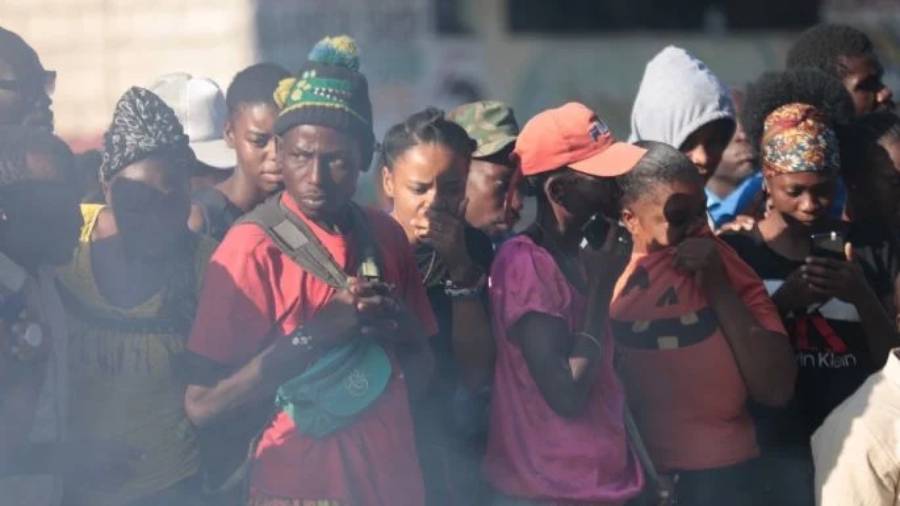 En redes sociales se difunden videos en los que se acusa a pandilleros haitianos de cometer actos de canibalismo en Haití.