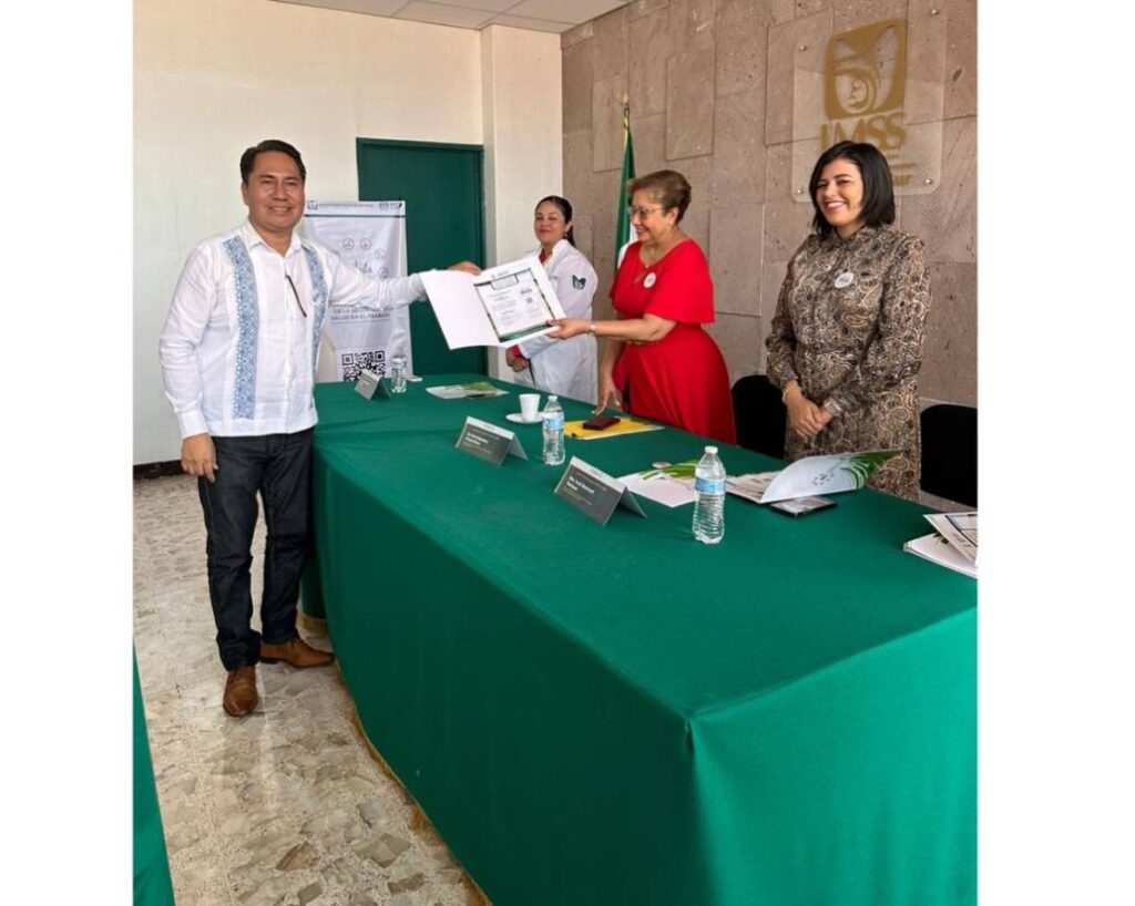 El Ayuntamiento de Coatzacoalcos recibió el ‘Distintivo Entornos Laborales Seguros y Saludables’ (ELSSA).