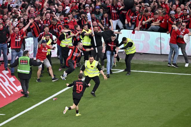 Los impresionantes festejos por el primer título de Bayer Leverkusen en la Bundesliga